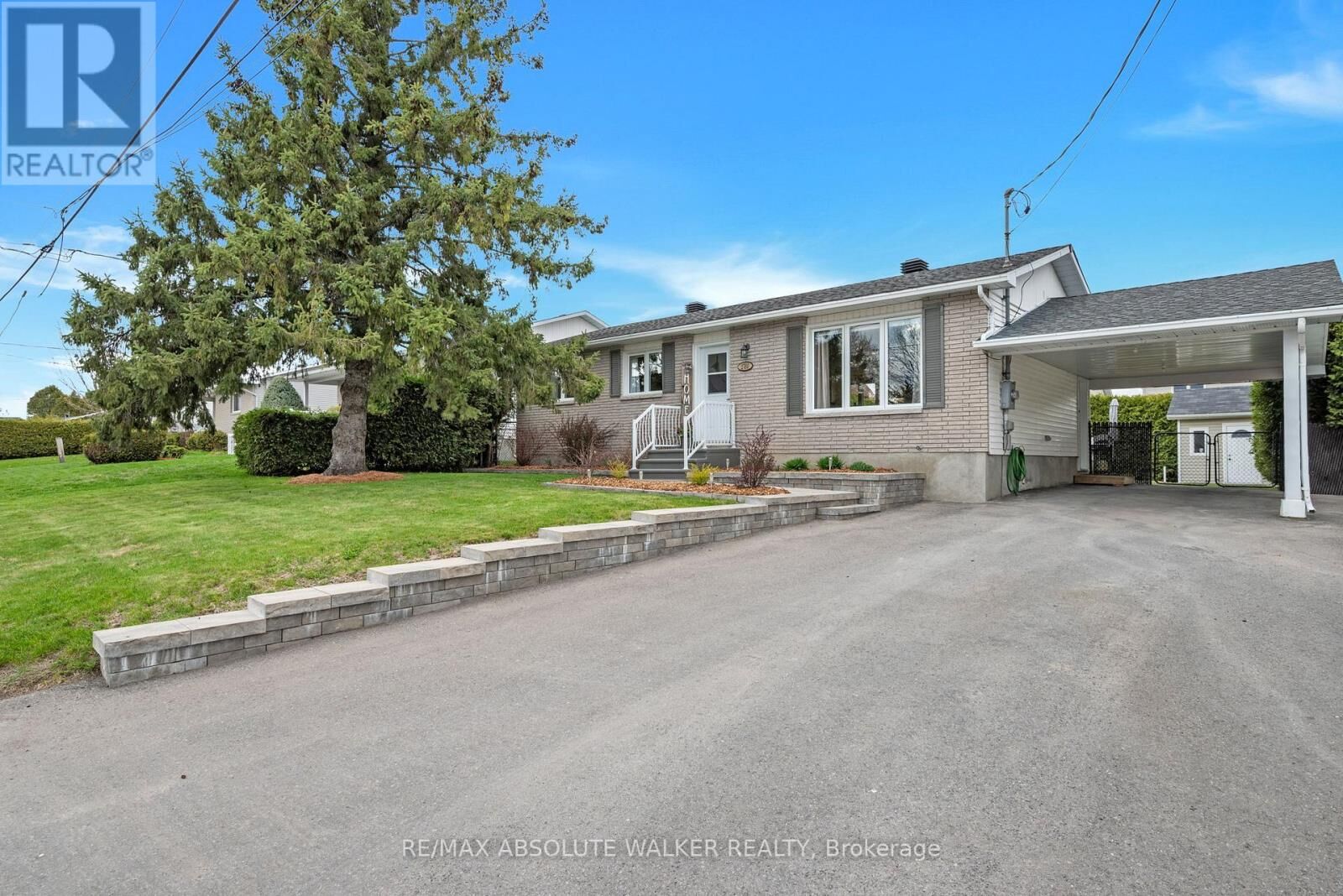 Property Photo:  2760 Leonard Street  ON K4K 1A4 