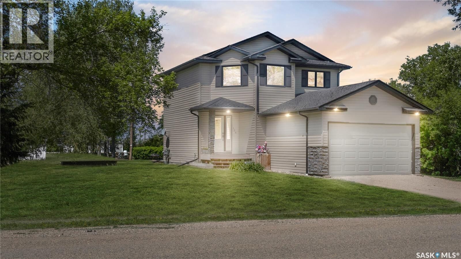 Property Photo:  106 2nd Avenue N  SK S0L 1Z0 