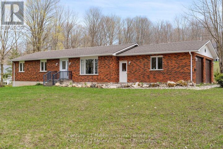 Property Photo:  205 Napoleon Street  ON N0C 1E0 