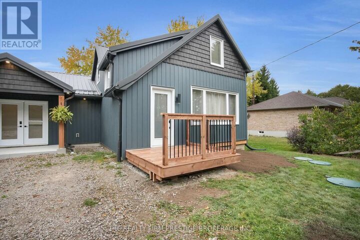 Property Photo:  23473 Wonderland Road North  ON N0M 1P0 