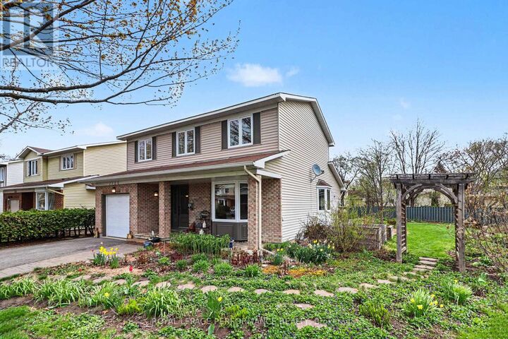 Property Photo:  1150 Sauterne Park  ON K1C 2N8 