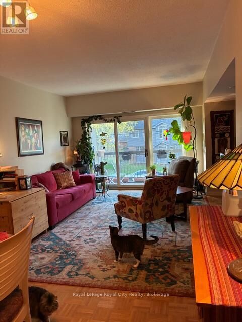 Property Photo:  119 Water Street 202  ON N1G 1A8 