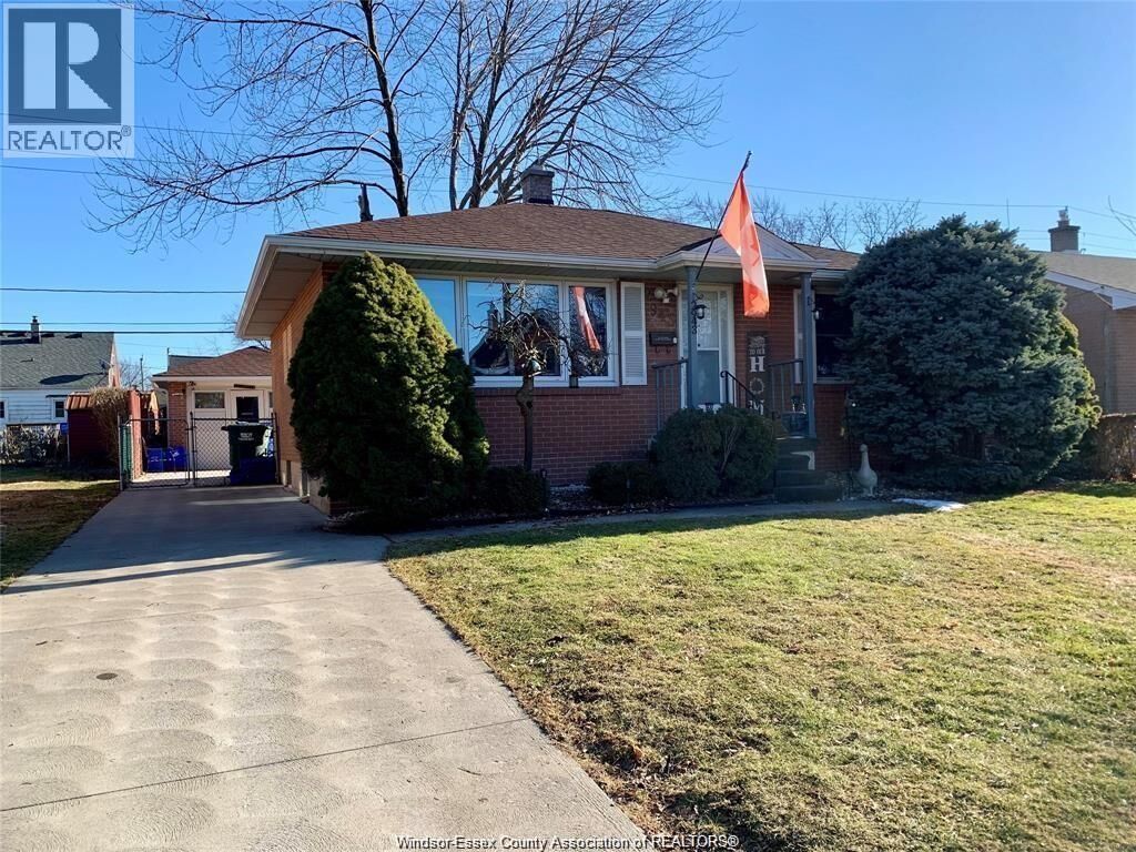 Property Photo:  2943 Manchester Road  ON N9C 1X5 