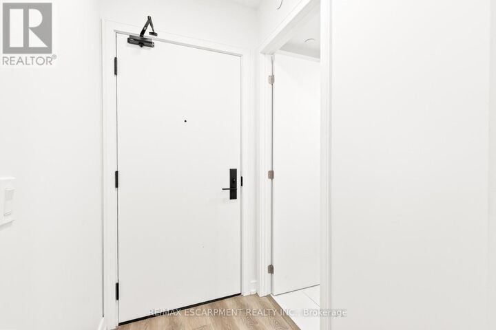 Property Photo:  1 Jarvis Street 719  ON L8R 0A8 
