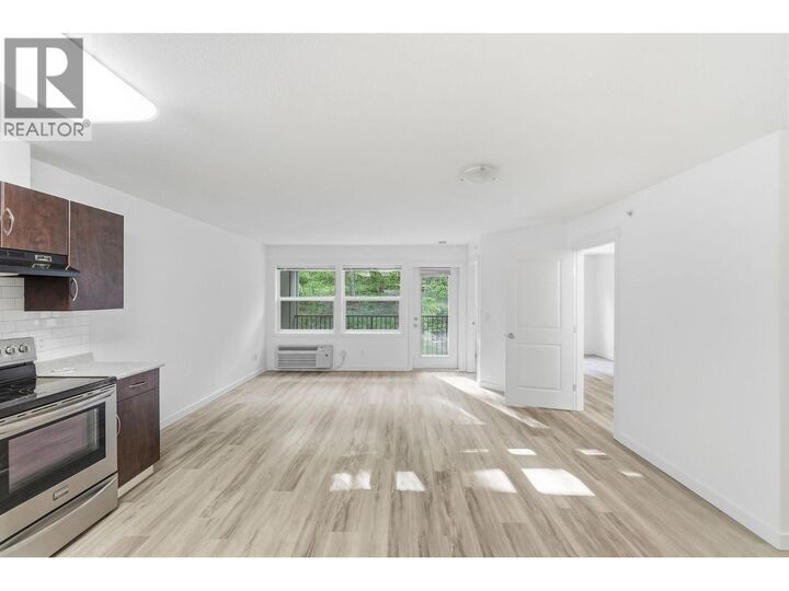 Property Photo:  1483 Glenmore Road 311  BC V1V 2C5 