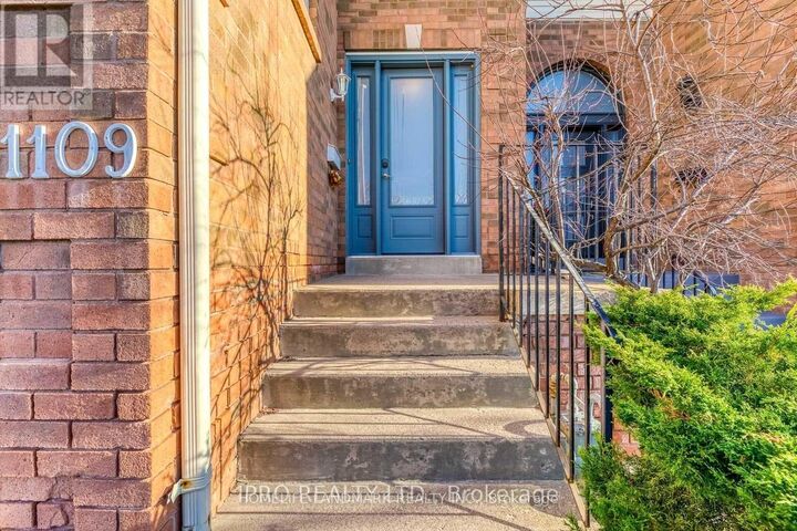 Property Photo:  1109 Lindsay Drive  ON L6M 3B4 
