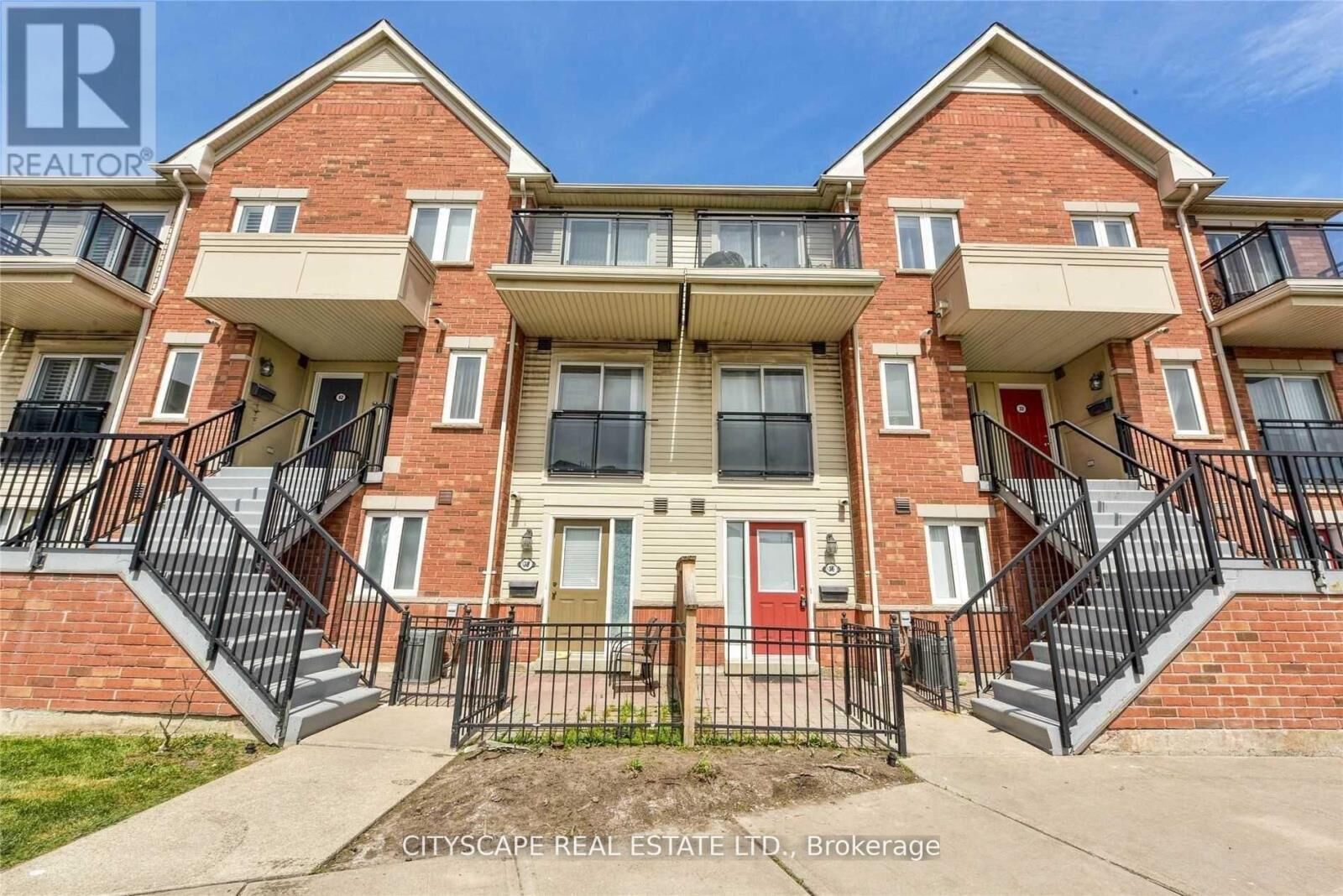 Property Photo:  4620 Guildwood Way 36  ON L5R 4H4 
