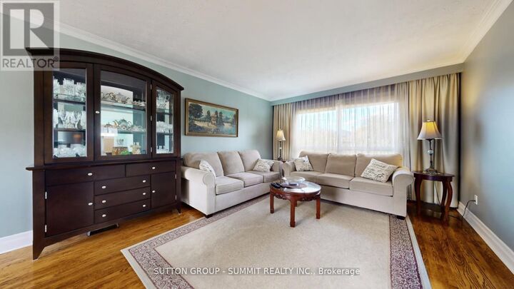 Property Photo:  29 Fallowfield Road  ON M9W 2W3 