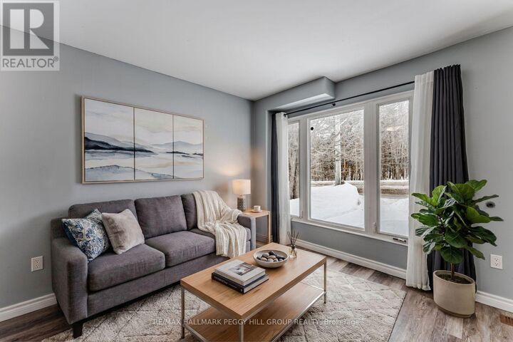 Property Photo:  126 Robert Street East  ON L9M 1J2 