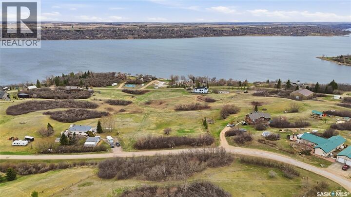 Property Photo:  25 Shore Acres Drive  SK S0G 4L0 