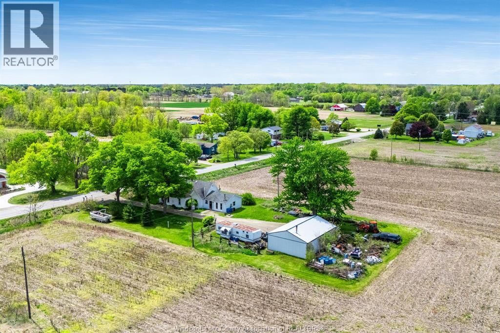 Property Photo:  250 Road 3 East  ON N9Y 2E5 