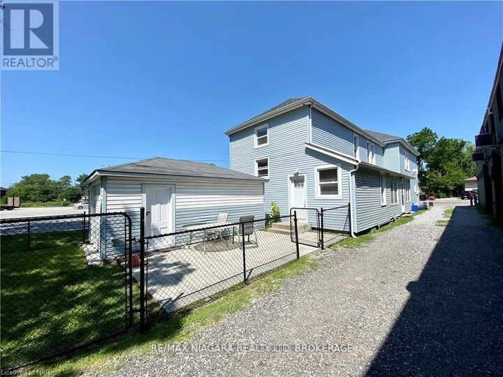 Property Photo:  142 Main Street West Rear Unit  ON L3K 3V2 