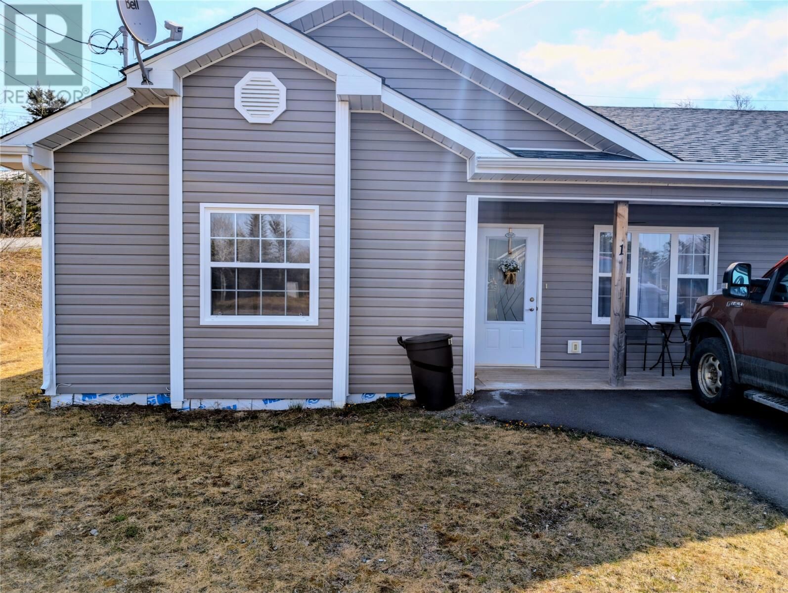 Property Photo:  1 Murphy Crescent  NL A0G 2K0 
