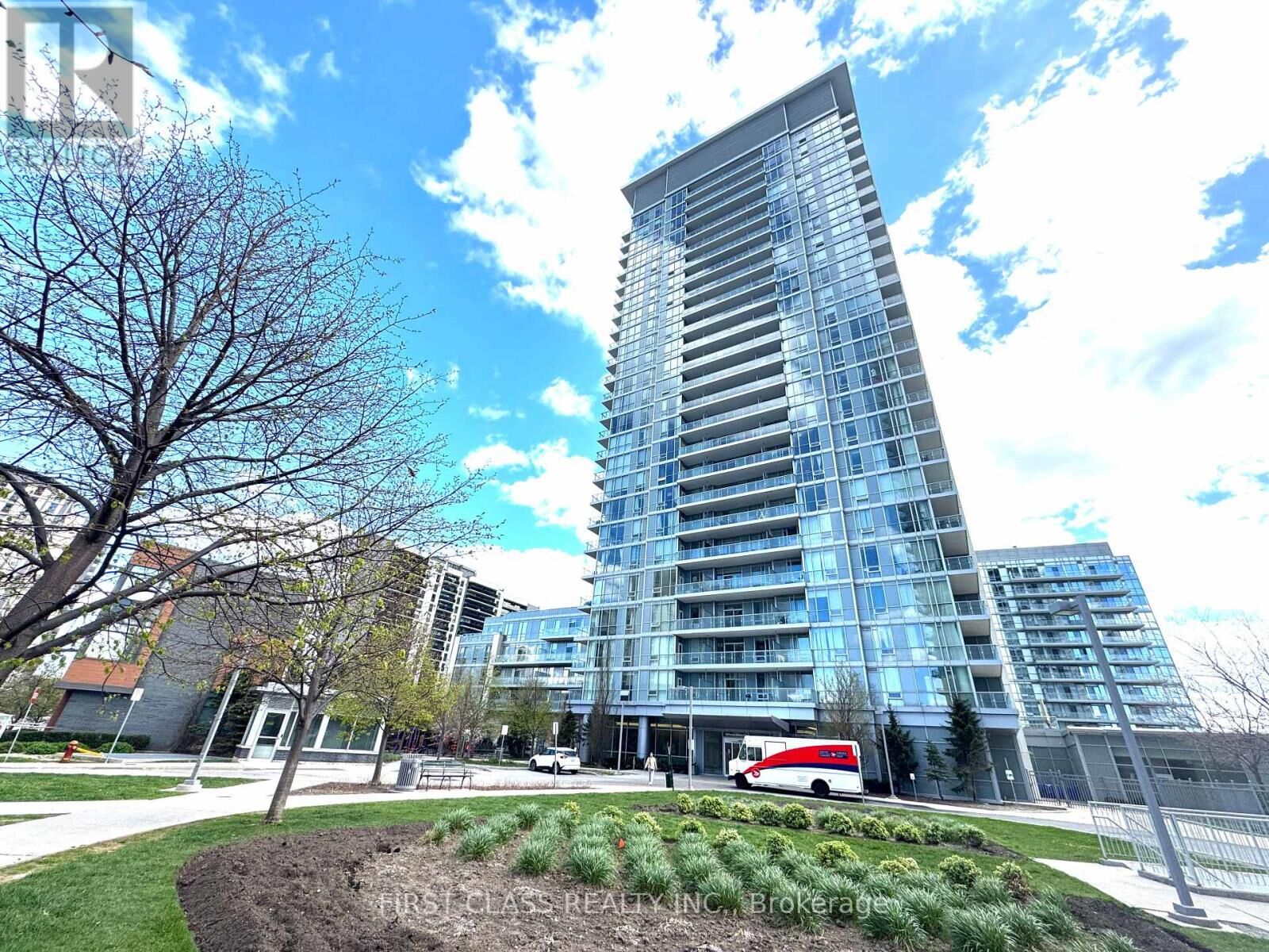 Property Photo:  62 Forest Manor Road 1209  ON M2J 0B6 