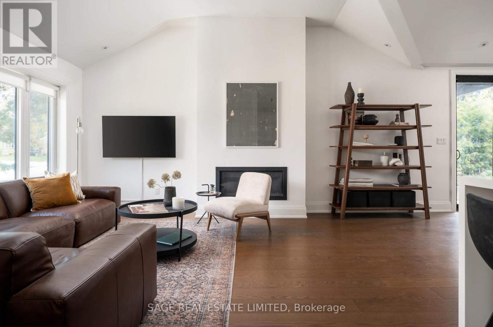 Property Photo:  7 Rathgar Avenue  ON M9C 2E7 