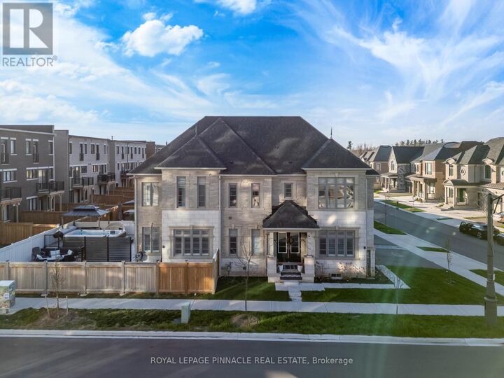 Property Photo:  1504 Yellow Rose Circle  ON L6M 5L3 