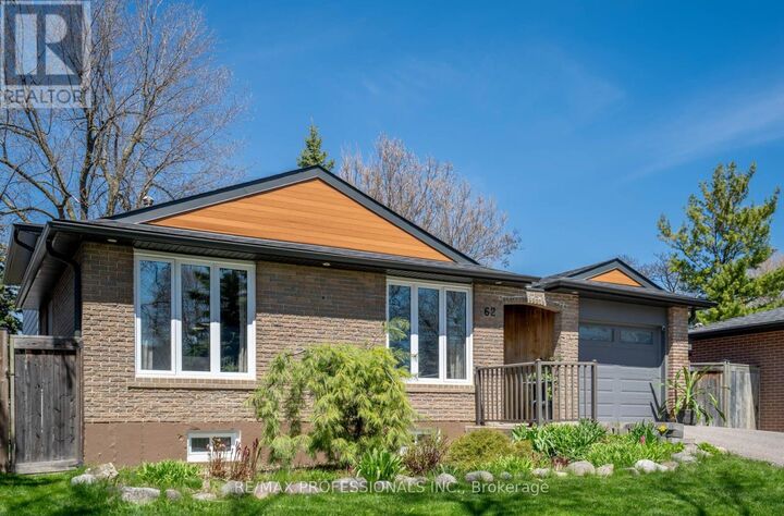 Property Photo:  62 Caledon Crescent  ON L6W 1C5 