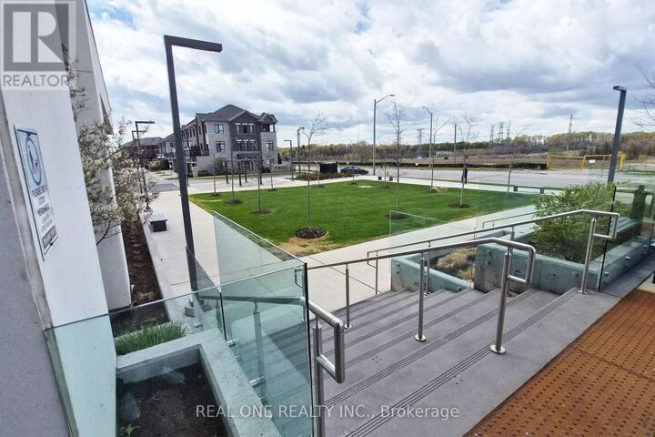Property Photo:  12 Grandhi Lane 2611  ON L3T 0G8 