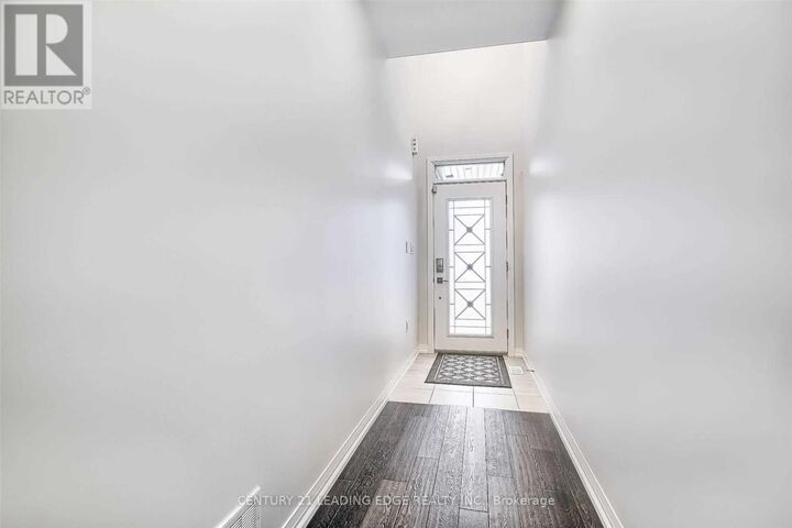 Property Photo:  113 Greenwich Avenue  ON L8J 2R9 