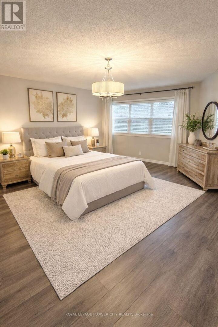 Property Photo:  116 Lindsay Court  ON L9W 4H1 