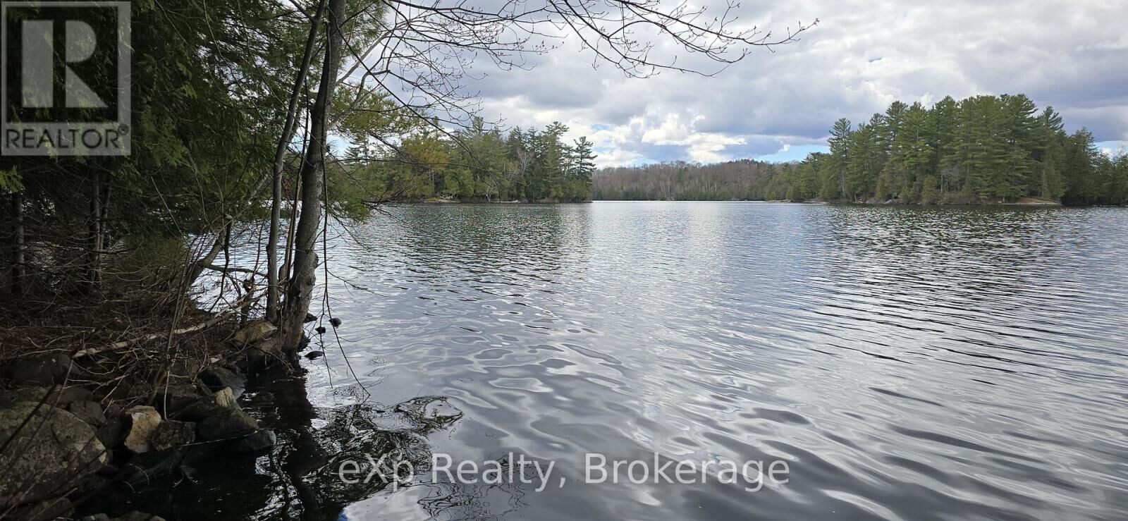 Property Photo:  40 Sharon Park Drive  ON P0G 1C0 