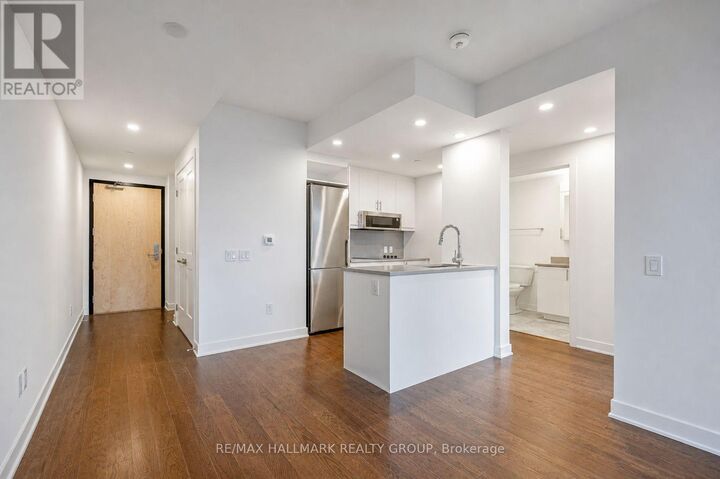 Property Photo:  340 Queen Street 1502  ON K1R 0G1 