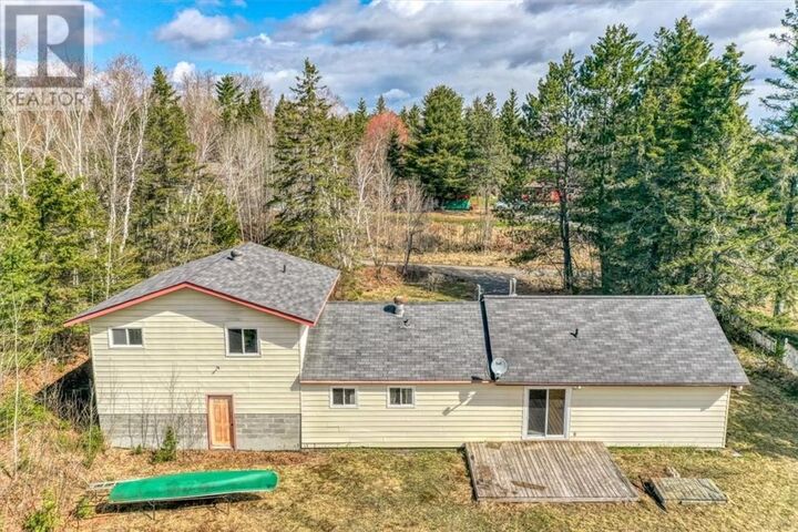 Property Photo:  58 Whippoorwill Road  ON P3E 4N1 