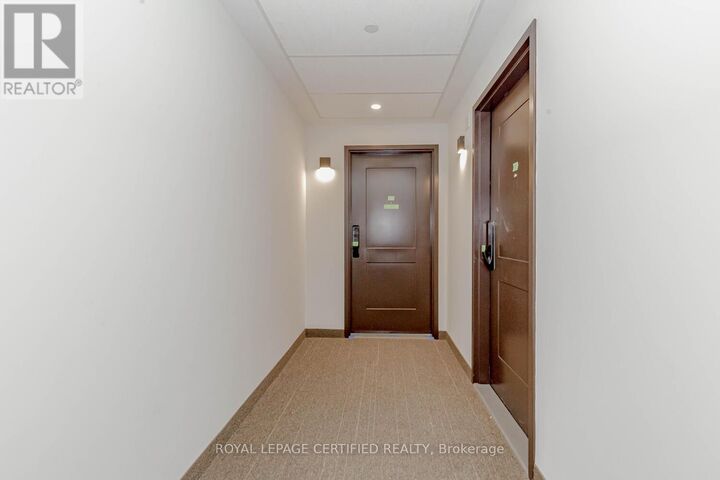 Property Photo:  7549 Kalar Road 109  ON L2H 2Y6 