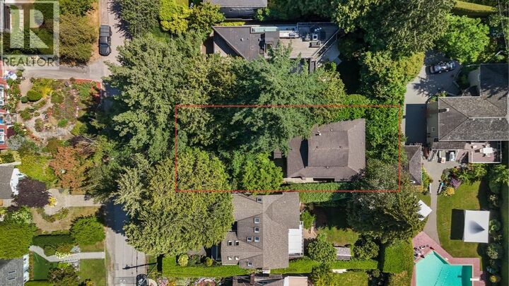 Property Photo:  3060 West 45th Avenue  BC V6N 3M1 