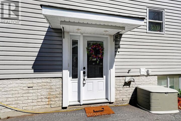 Property Photo: 600 Jase Street ON K6H 7E9