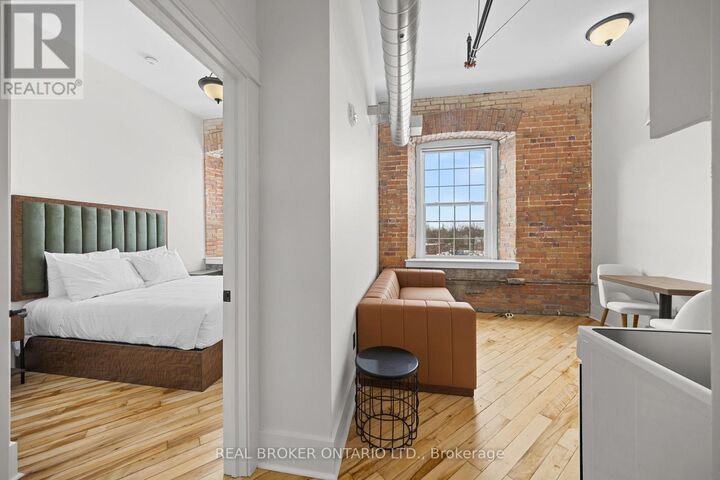 Property Photo:  150 Mill Street 206  ON K7C 1T4 