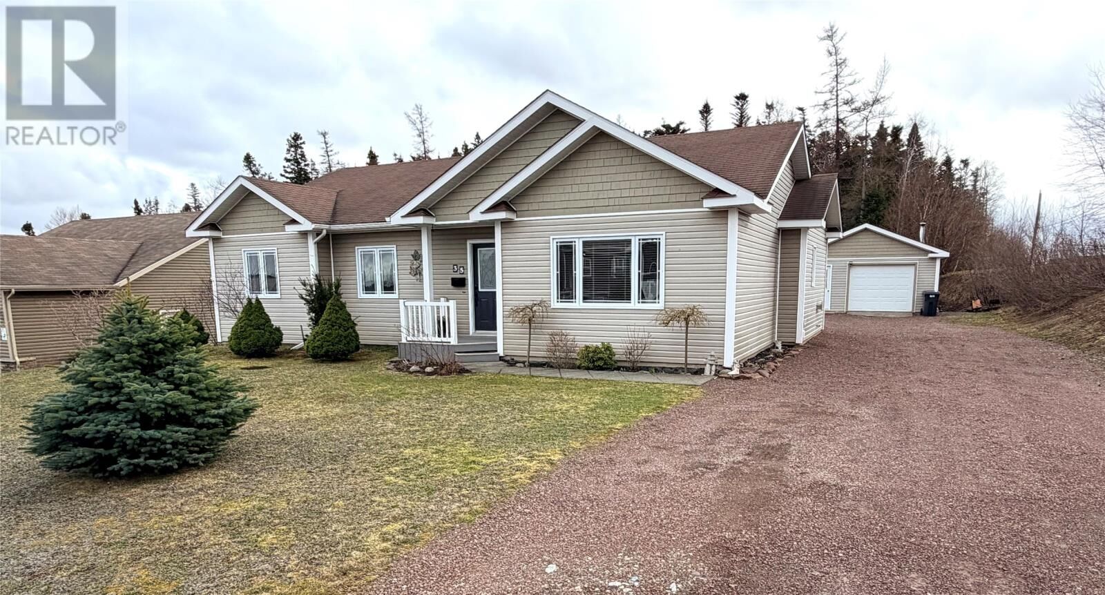 Property Photo:  35 Rothermere Street  NL A2A 0B7 