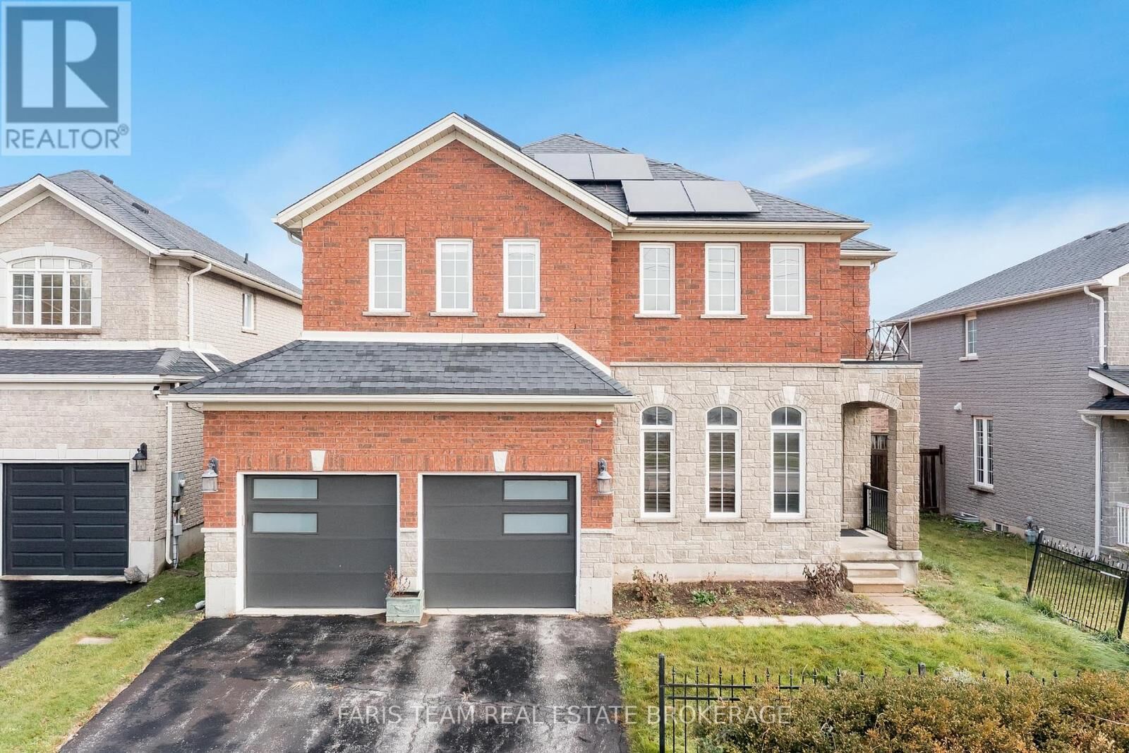 Property Photo:  3 Prince William Way  ON L4N 0Y9 