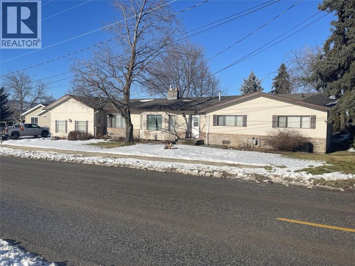 Property Photo:  622 Hartman Road  BC V1X 4V2 