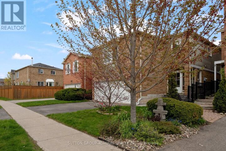 Property Photo:  105 Carl Tennen Street  ON L4J 7B9 