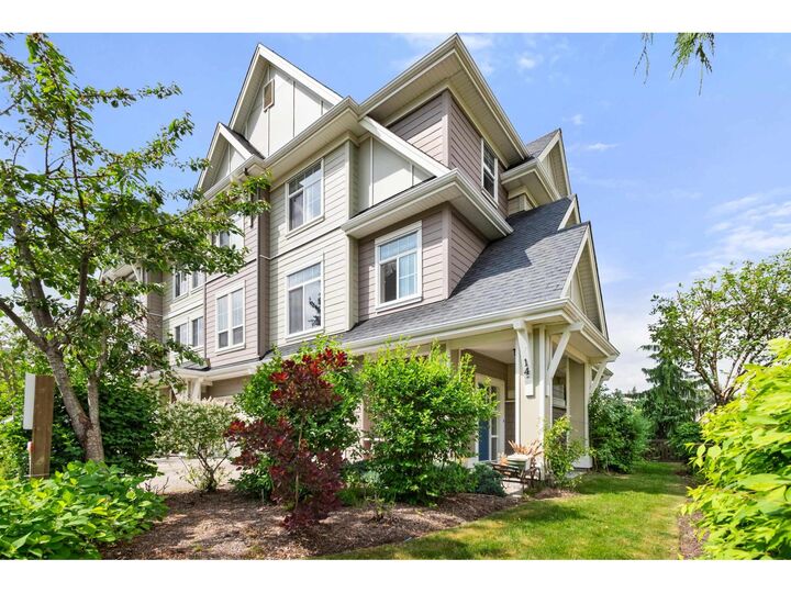 Property Photo: 45290 Soowahlie Crescent 14 BC V2R 0S6