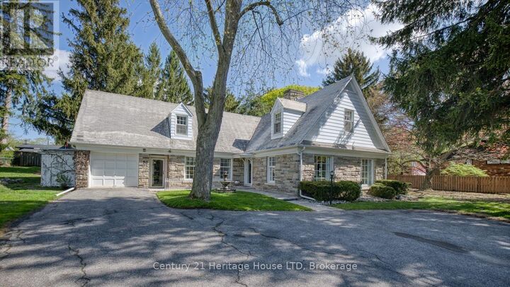 86 Parkway — photo 1