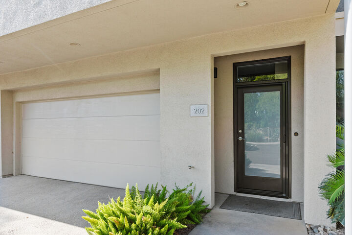 Property Photo:  780 E Palm Canyon Drive 202  CA 92262 
