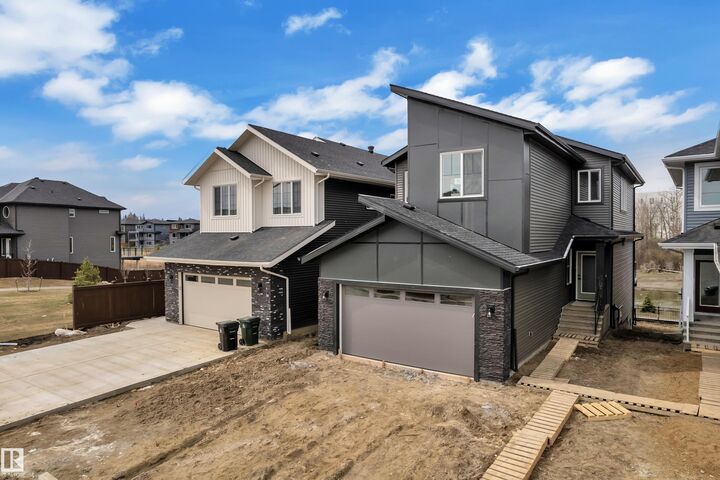 Property Photo:  39 Norwyck Way  AB T7X 4E9 