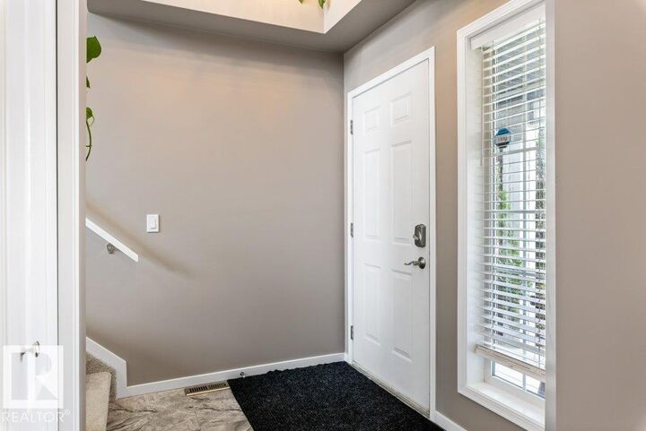 Property Photo:  39 Haviland Crescent  AB T8N 6P8 