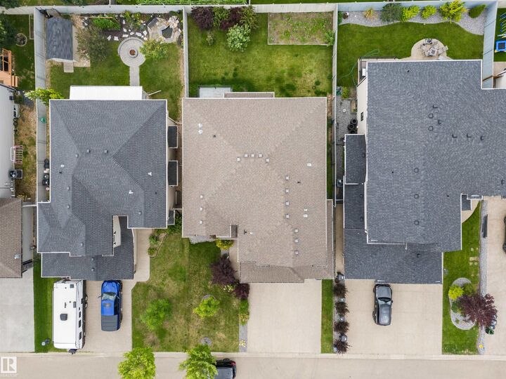 Property Photo: 1721 Adamson Crescent SW AB T6W 1Z4