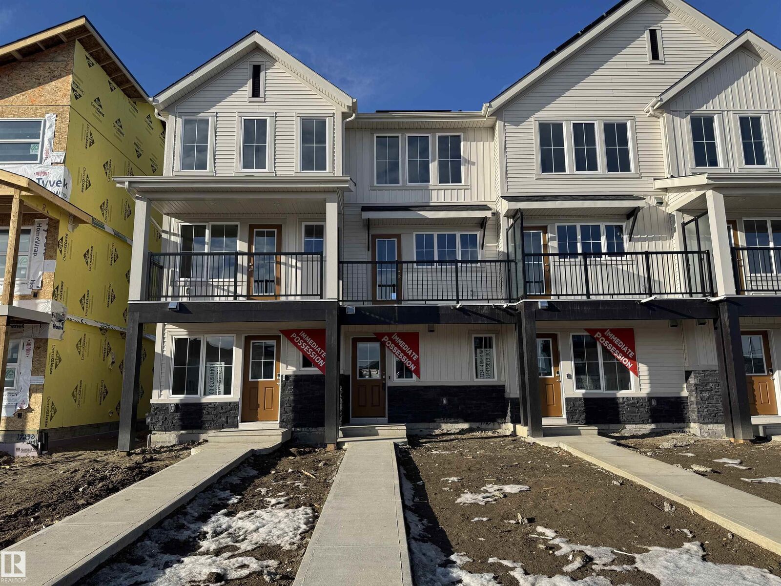 Property Photo:  17234 4 Street NW  AB T5Y 4G5 