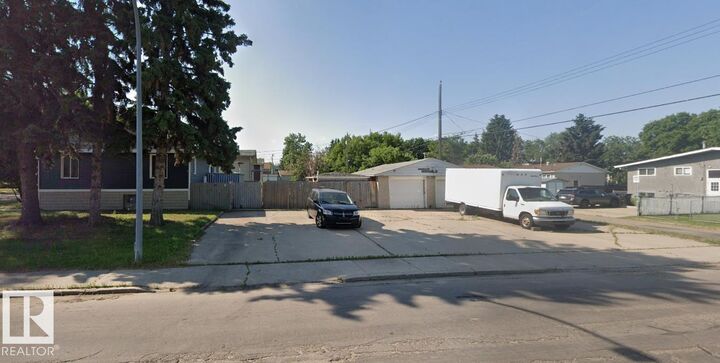 Property Photo:  11834 44 Street NW  AB T5W 2S5 