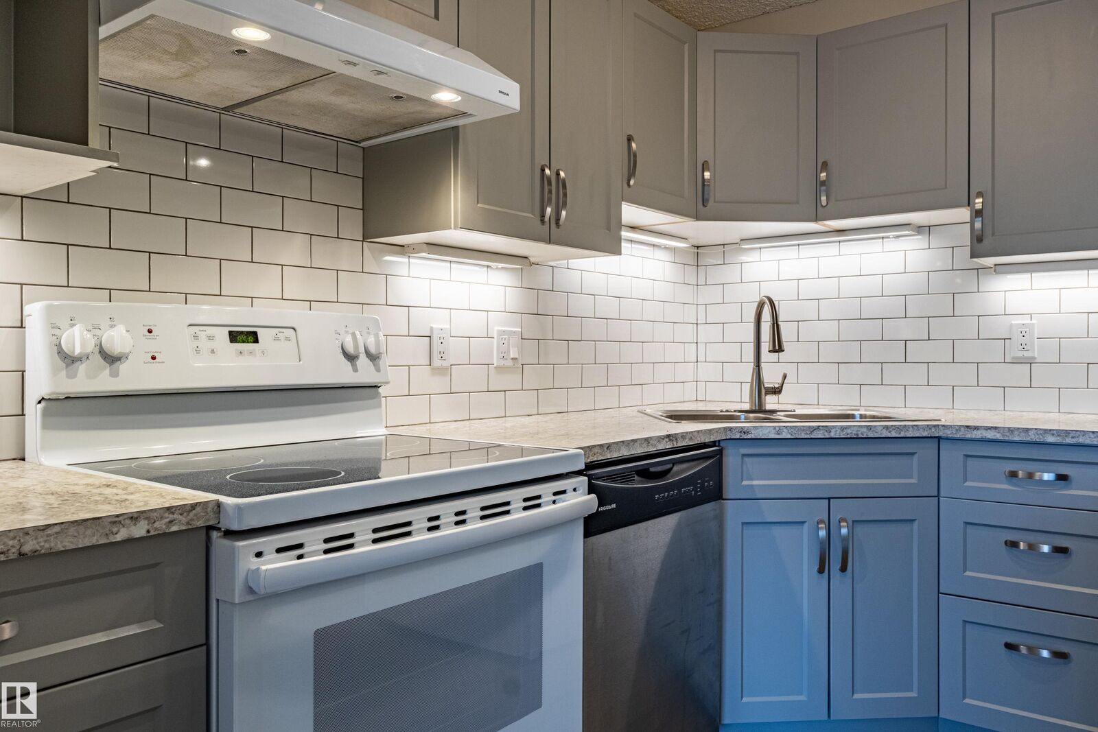 Property Photo:  10535 122 Street NW 227  AB T5N 4B7 