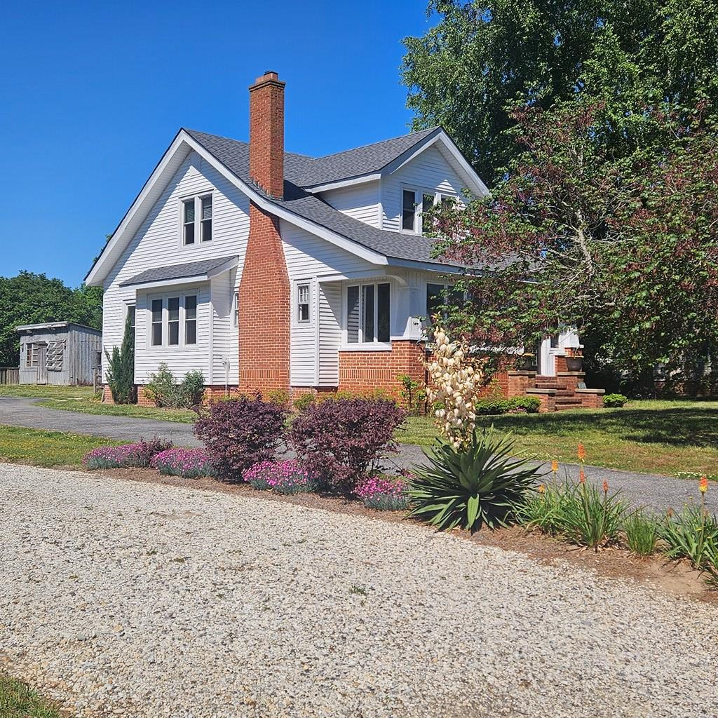 Property Photo:  4344 Willis Wharf Rd  VA 23350 