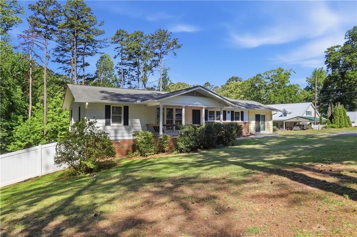 Property Photo: 418 Church Street GA 30110