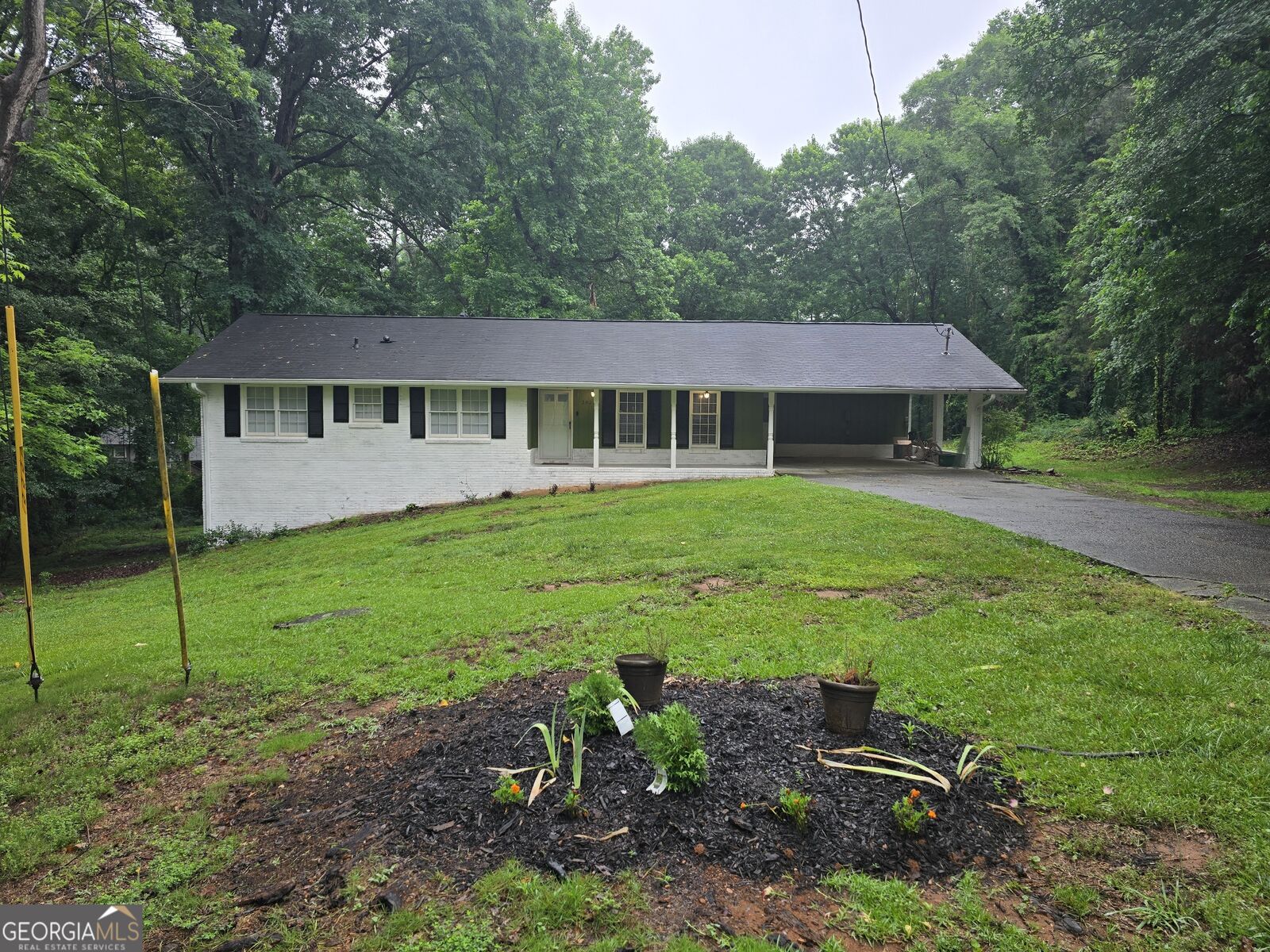Property Photo:  2826 Manor Court  GA 30078 