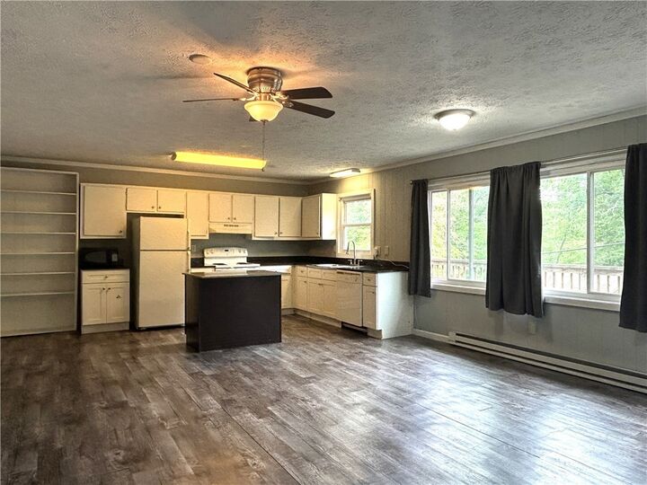 Property Photo:  173 Old Turnpike NW Road  NC 28604 