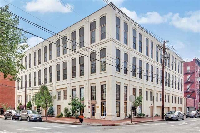 Property Photo:  222 Clinton St 20  NJ 07030 