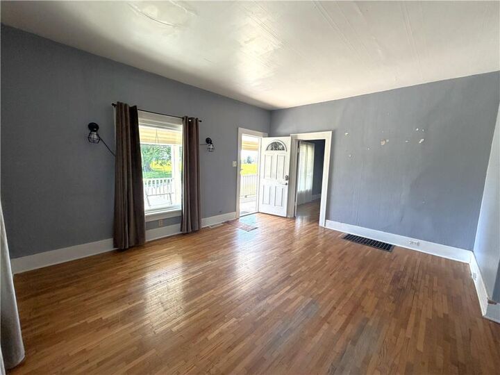 Property Photo: 432 Woodrow Street MO 64601